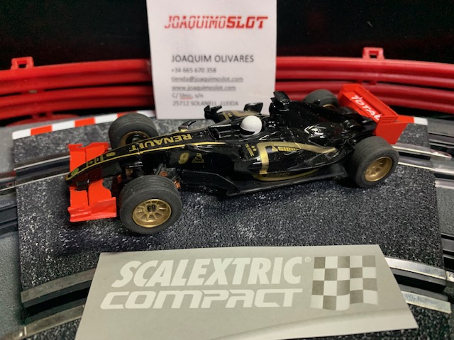 Scalextric Compact F1 Lotus Renault Exclusivo Circuito 1/43